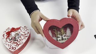 Idéias para embalagens de presente de chocolate com caixa de coração