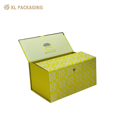 comprar Caixa de embalagem de presentes de duas portas em amarelo com fechamento de botão metálico e carimbo em folha para ocasiões especiais online manufacture