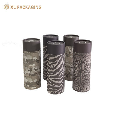 Caixa tubular de papelão kraft personalizada de 1,5 mm com papel kraft branco de 120 g/m² e impressão 4C de padrão de animais
