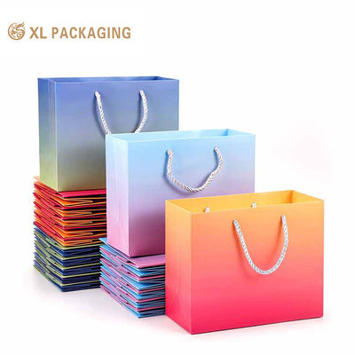 Luxo Impressão colorida presente de compras Saco de papel com logotipo para roupas jóias Vinho