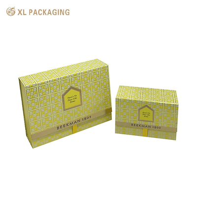 Caixas de Luxo Personalizadas XL para Embalagem, Caixas de Presente com Portas Duplas em Amarelo, com Fechamento por Botão Metálico e Estampagem em Foil para Ocasiões Especiais