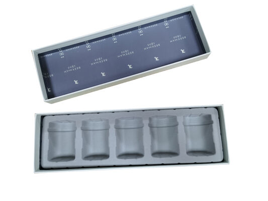 Caixa de presente rígida em relevo com inserção de bolha segura para 4 garrafas - superfície elegante em relevo e impressão totalmente personalizada